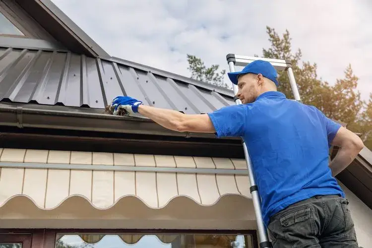 Gutter Washing & Brightening